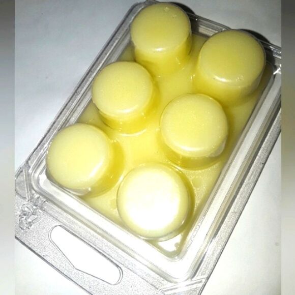 HAND crafted Vanilla Creme waxmelt tarts brand new buy1 get 2 free mix n match - Picture 4 of 7